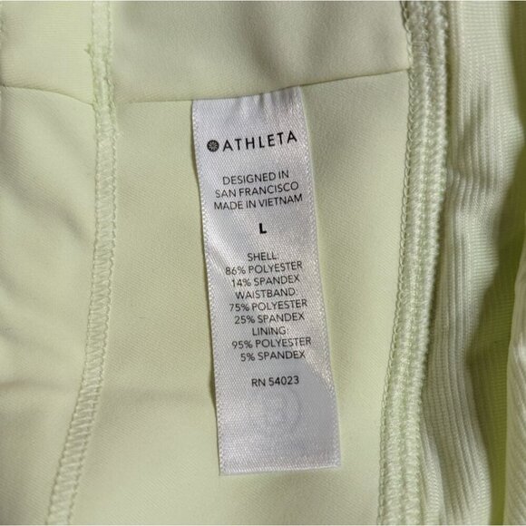 Athleta Run With It 3.5" Shorts Featherweight Stretch Semi-Fitted Mid-Rise L NWT - Picture 9 of 14